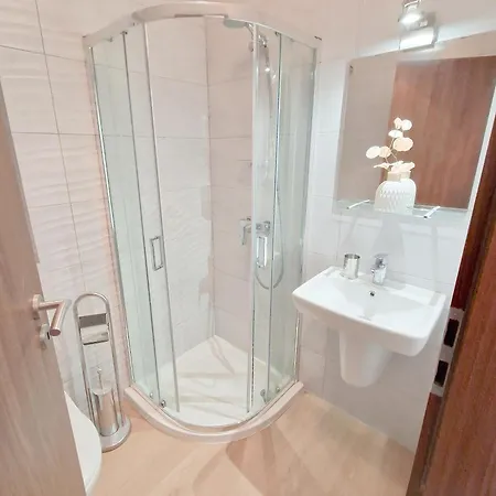 Stylish 2 Bed 2 Bath In St Julians * St. Julian's